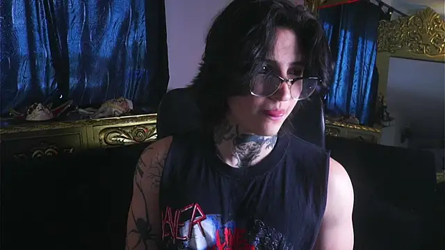 Snapshot of dantecoppolaa_ chatting on 8, 1, 2025 dantecoppolaa online show from 8, 1, 2025