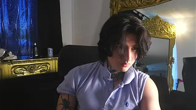 Snapshot of dantecoppolaa_ chatting on 17, 1, 2025 dantecoppolaa online show from 17, 1, 2025