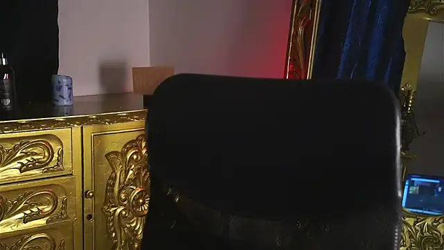 Snapshot of dantecoppolaa_ chatting on 21, 1, 2025 dantecoppolaa online show from 21, 1, 2025