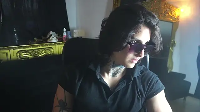 Snapshot of dantecoppolaa_ chatting on 11, 2, 2025 dantecoppolaa online show from 11, 2, 2025