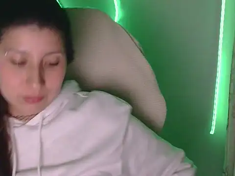 Snapshot of has_Zky chatting on 7, 2, 2026 has Zky online show from 7, 2, 2026