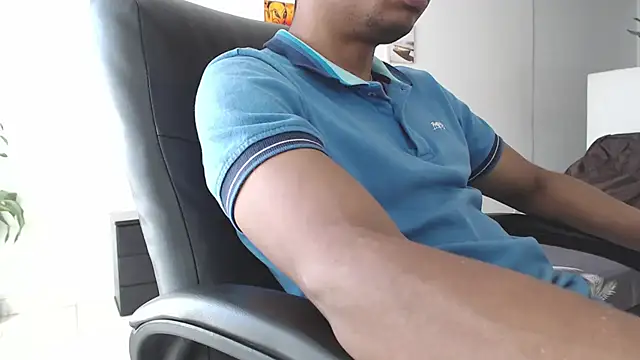 Aaronblack1  online show from 20, 2, 2026