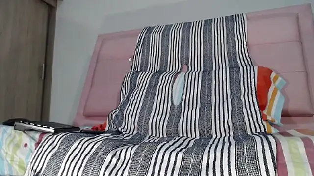 Tommhot online show from 27, 11, 2025