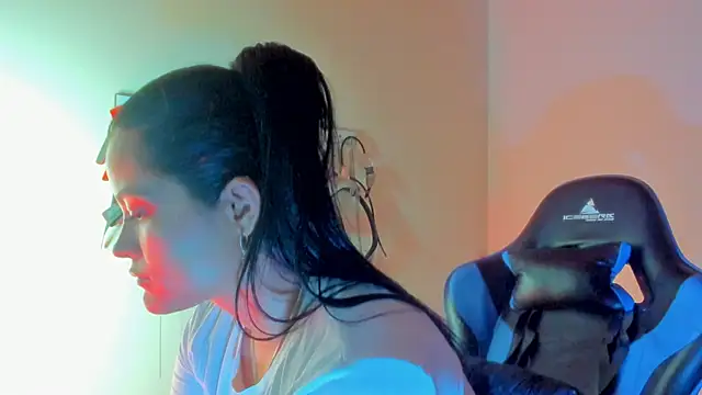 scarlet-kennedy98 online show from 14, 4, 2026