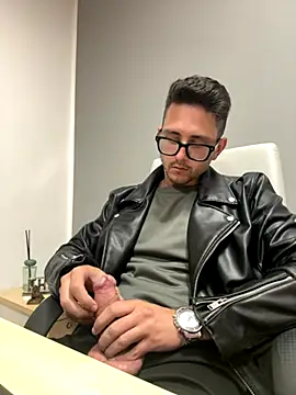 masterboss  online show from 2, 11, 2025