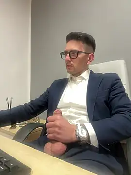 masterboss  online show from 2, 4, 2026