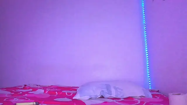 Snapshot of kimbaileys chatting on 24, 12, 2024 kimbaileys online show from 24, 12, 2024