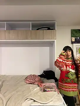 aangie  uwu online show from 2, 3, 2025