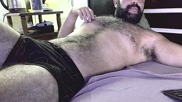 Snapshot of machoathome chatting on 8, 2, 2025 machoathome online show from 8, 2, 2025