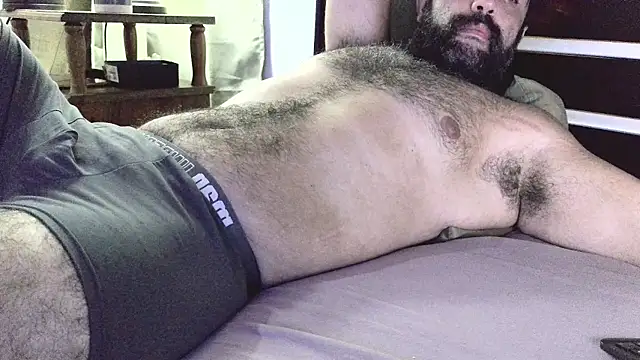 Snapshot of machoathome chatting on 17, 2, 2025 machoathome online show from 17, 2, 2025