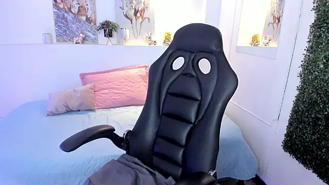 Abby Mae  online show from 30, 1, 2025