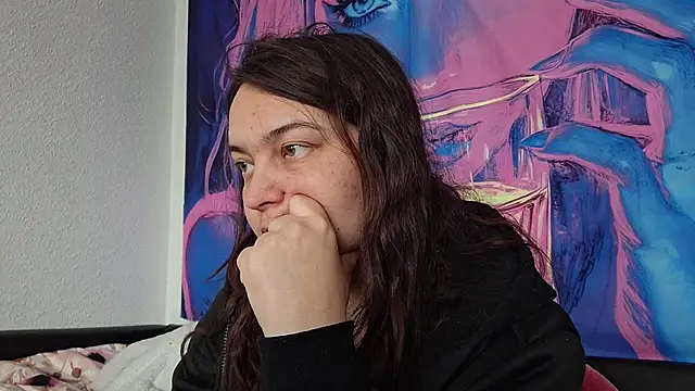 Cyndee Winter online show from 10, 3, 2026