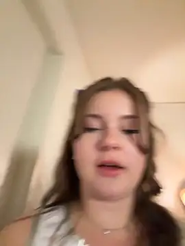 MaribelRiver online show from 10, 11, 2025