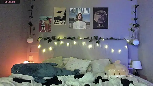 Anisawithlove online show from 3, 12, 2024