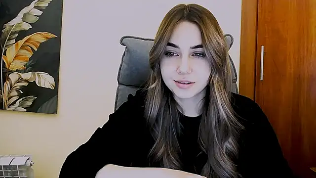 Lili magic online show from 4, 3, 2025