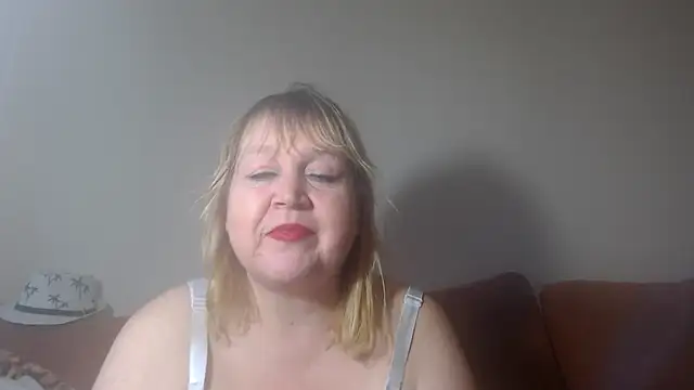 Snapshot of Blasflittchen chatting on 24, 1, 2025 Blasflittchen online show from 24, 1, 2025