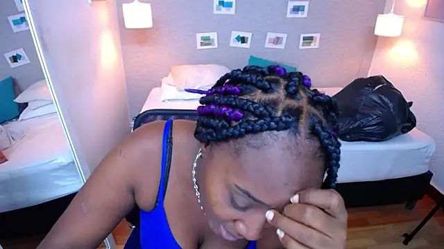 kiara evanss online show from 5, 3, 2025