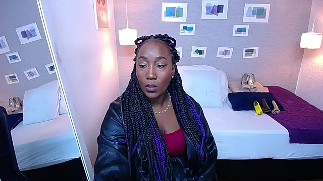 kiara evanss online show from 6, 3, 2025