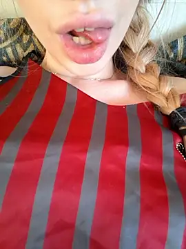 Elza kom online show from 6, 1, 2026