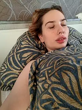 Snapshot of Elza_kom chatting on 6, 2, 2026 Elza kom online show from 6, 2, 2026