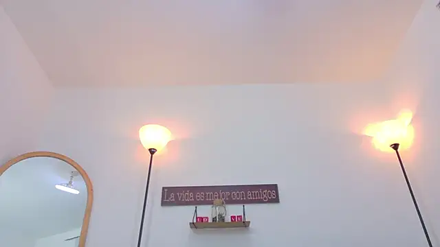 Sofhia cruz online show from 1, 3, 2025