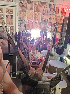 luvs2cumm69 online show from 16, 3, 2026