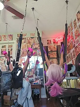 luvs2cumm69 online show from 18, 3, 2026