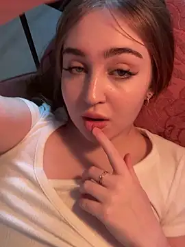 Snapshot of celestialanggel chatting on 18, 1, 2025 celestialanggel online show from 18, 1, 2025