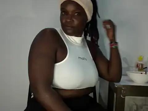 Nevvy Pretty online show from 30, 1, 2025