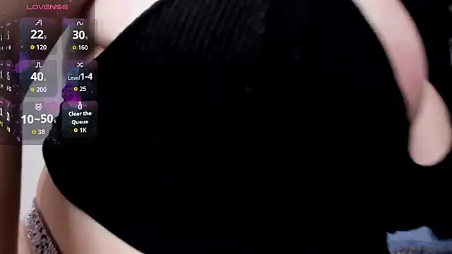 Snapshot of passionate_love22 chatting on 14, 6, 2026 passionate love22 online show from 14, 6, 2026