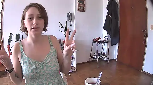 Snapshot of stupid_babybird chatting on 28, 12, 2024 stupid babybird online show from 28, 12, 2024