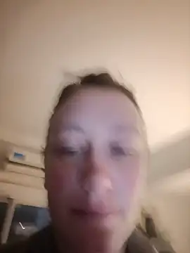 Snapshot of stupid_babybird chatting on 18, 6, 2026 stupid babybird online show from 18, 6, 2026