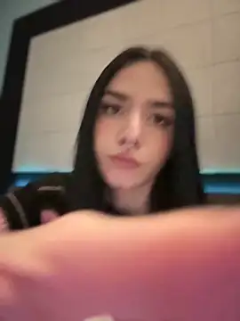 ShannonShanny online show from 22, 3, 2025