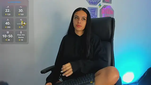 Snapshot of ChloeHarper_ chatting on 14, 12, 2024 ChloeHarper online show from 14, 12, 2024