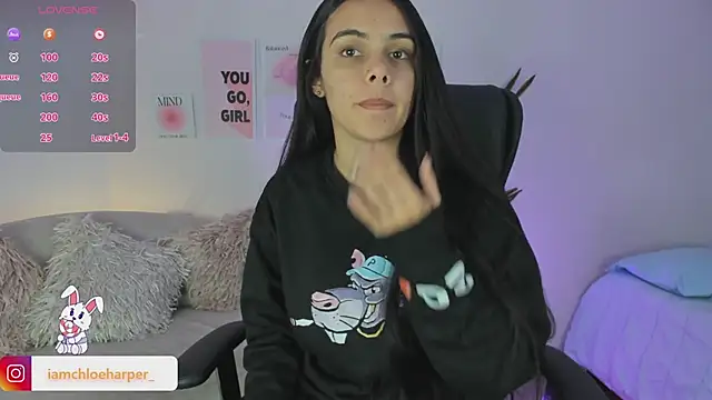 Snapshot of ChloeHarper_ chatting on 1, 3, 2025 ChloeHarper online show from 1, 3, 2025