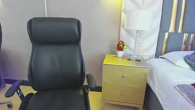 ChloeHarper  online show from 11, 2, 2026