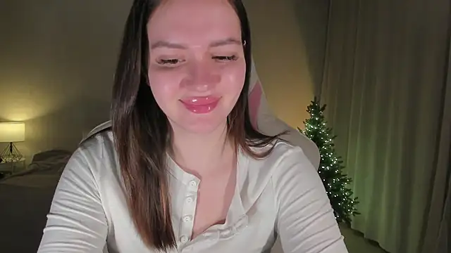 Sonia moon  online show from 7, 1, 2025