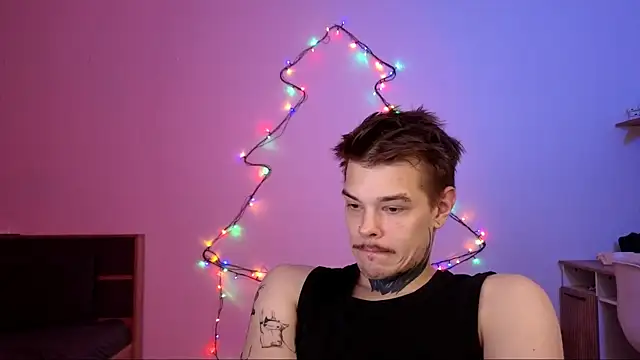 DENIS HERE online show from 28, 11, 2025