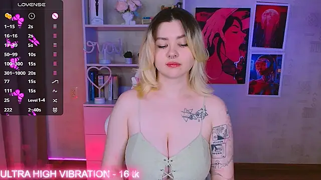 cutie mili online show from 25, 2, 2025