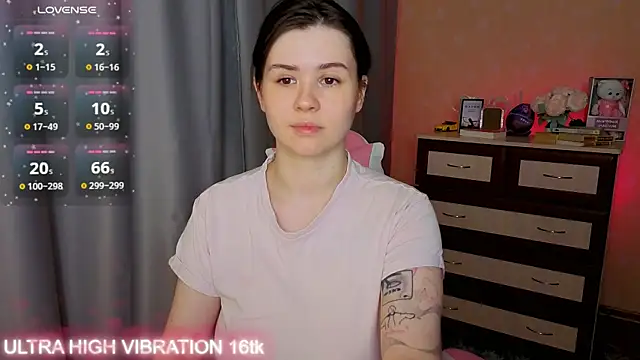 cutie mili online show from 27, 11, 2025