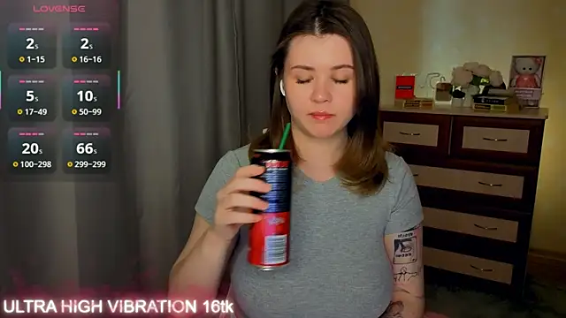 cutie mili online show from 27, 4, 2026