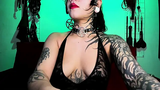 irregular fetish  online show from 17, 3, 2026