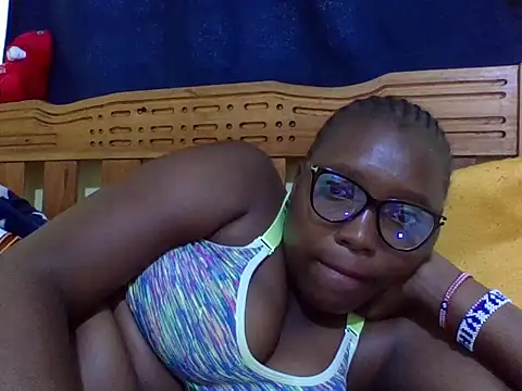 Snapshot of verginpussy01 chatting on 12, 5, 2026 verginpussy01 online show from 12, 5, 2026