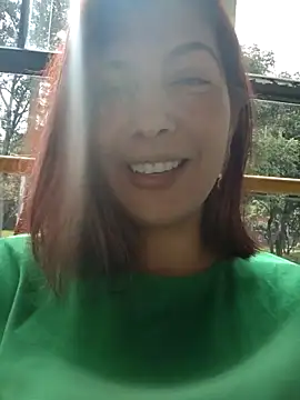 Snapshot of scarlett_moore chatting on 5, 11, 2025 scarlett moore online show from 5, 11, 2025