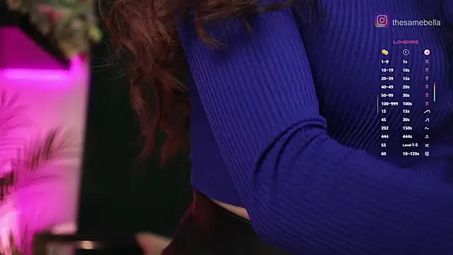 Snapshot of BabyYoda- chatting on 29, 11, 2025 BabyYoda- online show from 29, 11, 2025