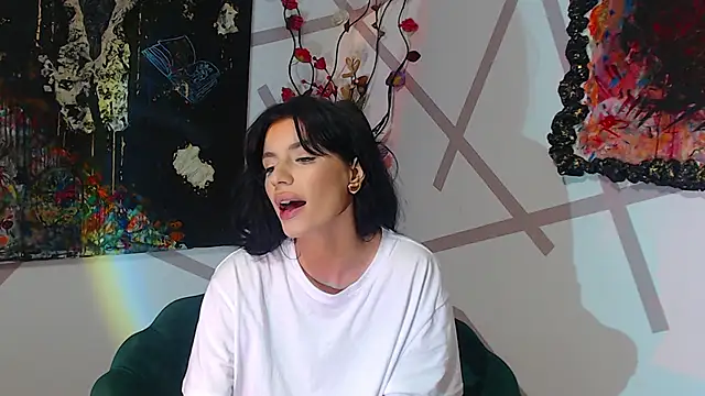 Snapshot of ZaSha__ chatting on 4, 2, 2025 ZaSha online show from 4, 2, 2025