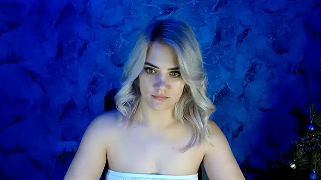 Snapshot of nika_gold1 chatting on 28, 12, 2024 nika gold1 online show from 28, 12, 2024