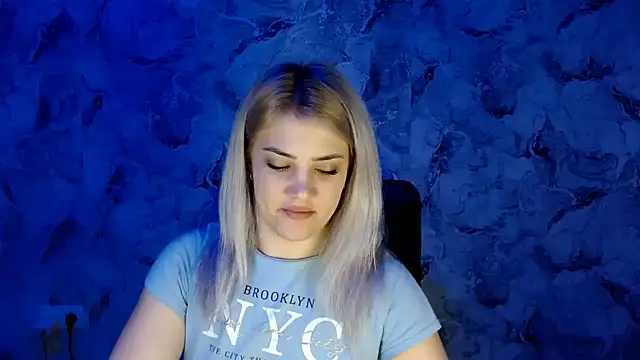 Snapshot of nika_gold1 chatting on 26, 2, 2025 nika gold1 online show from 26, 2, 2025
