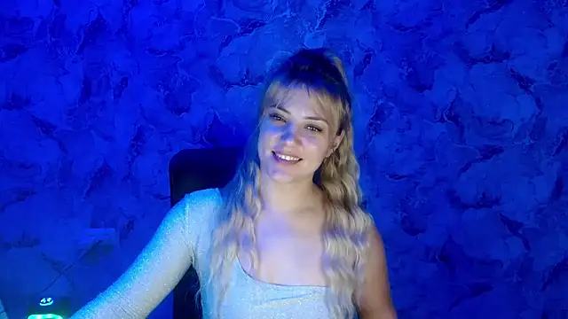 Snapshot of nika_gold1 chatting on 28, 7, 2026 nika gold1 online show from 28, 7, 2026