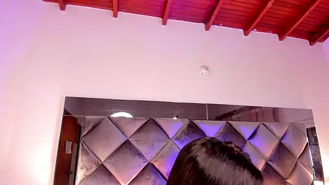 sofhiaa adaams online show from 2, 3, 2025